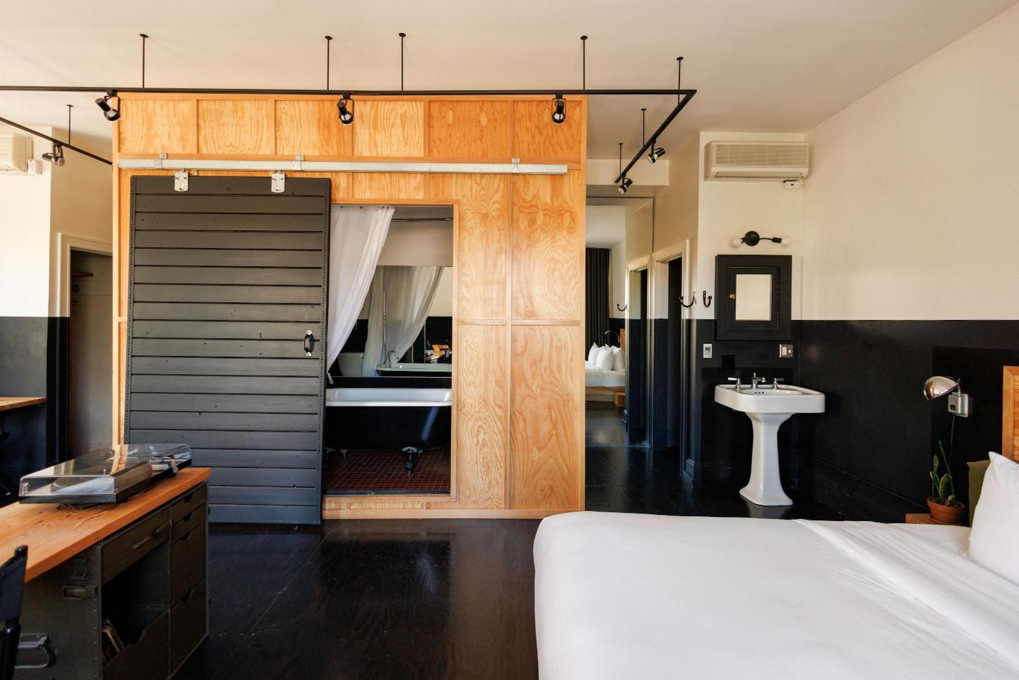 The Clyde Hotel Portland By Kasa Living Exterior foto